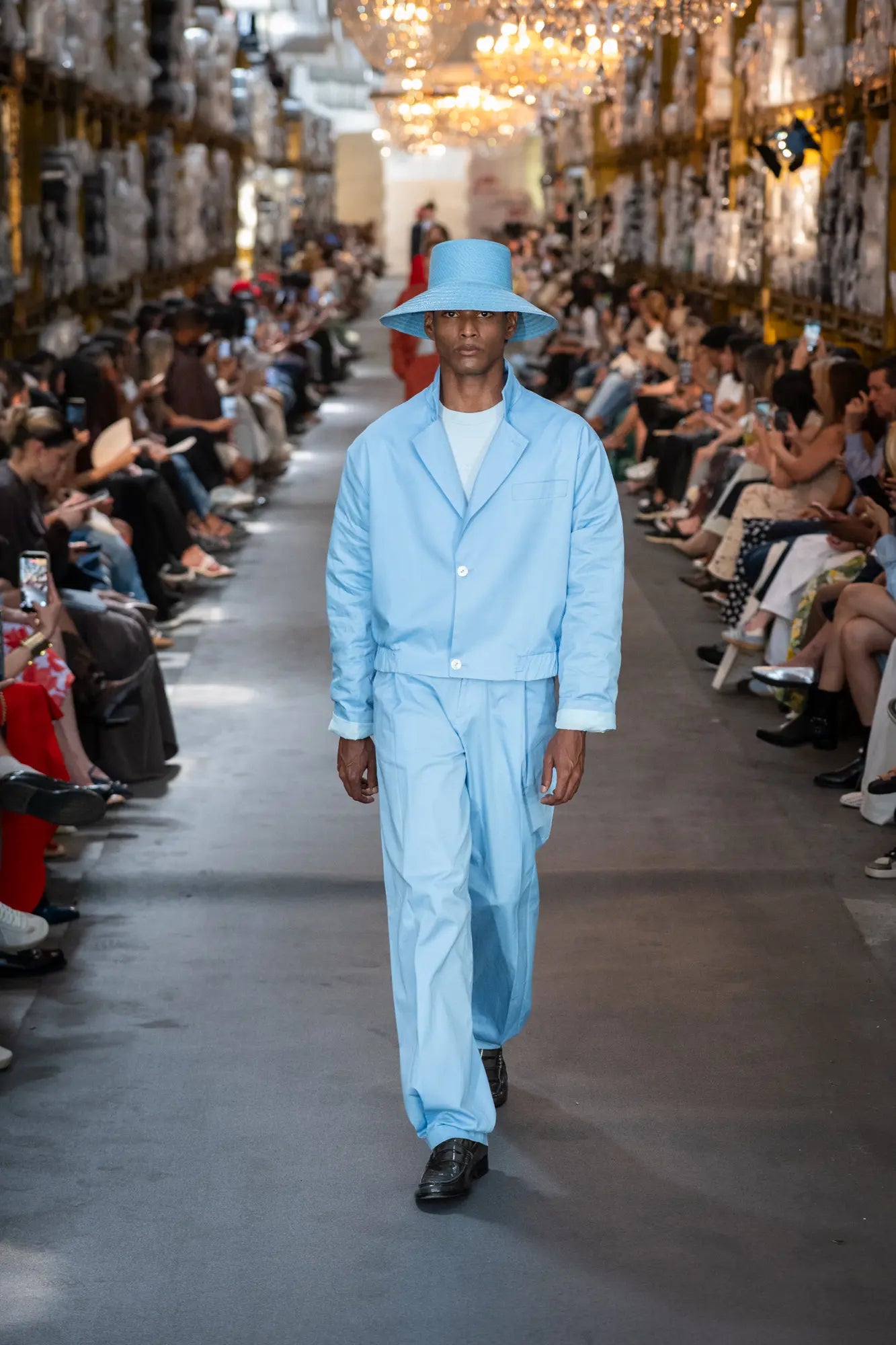 Sombrero azul infinito