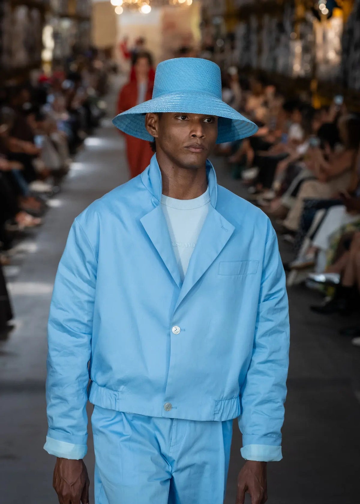 Sombrero azul infinito